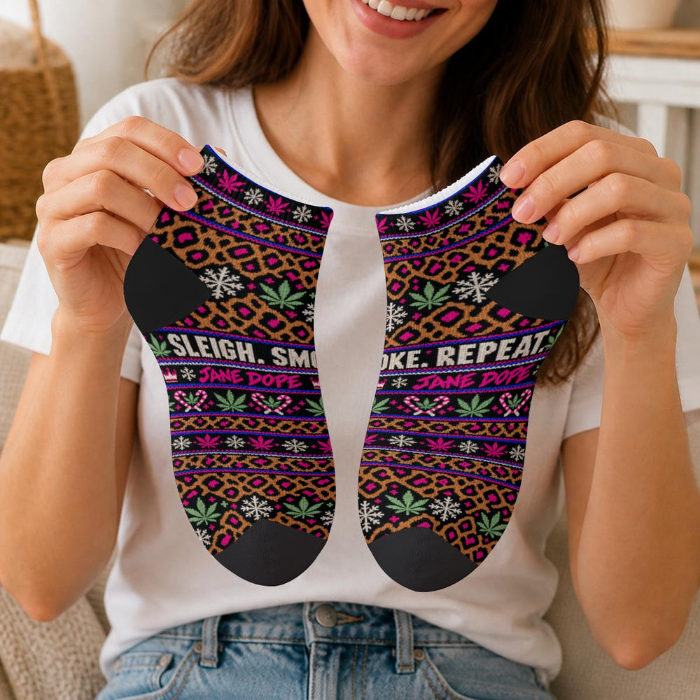 Smoke Sleigh Repeat Xmas Ankle Socks