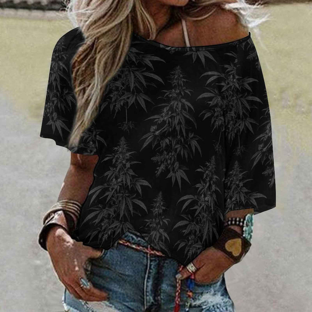 Black Widow Loose Half-Sleeve Boat Neck T-Shirt