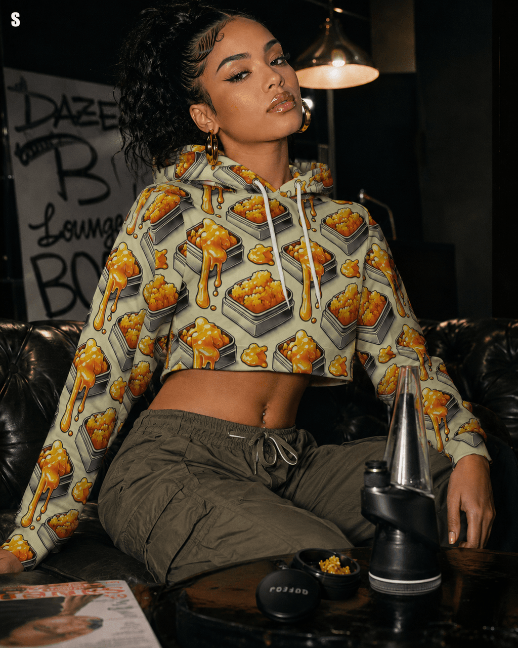 710 crop hoodie Artsadd