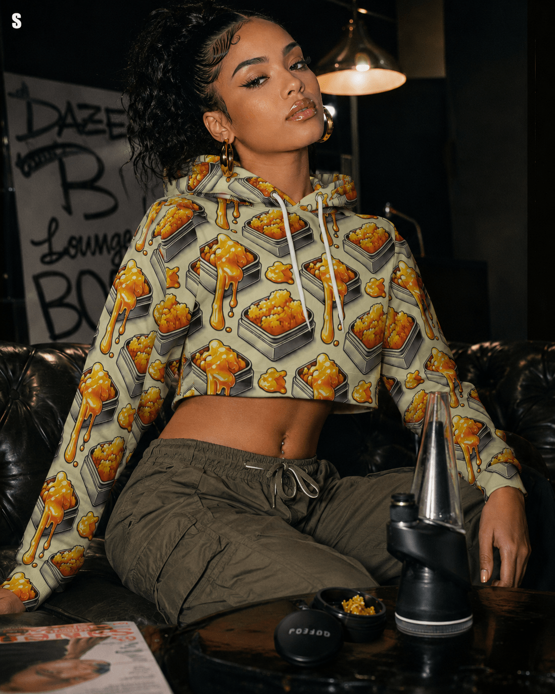 710 crop hoodie Artsadd