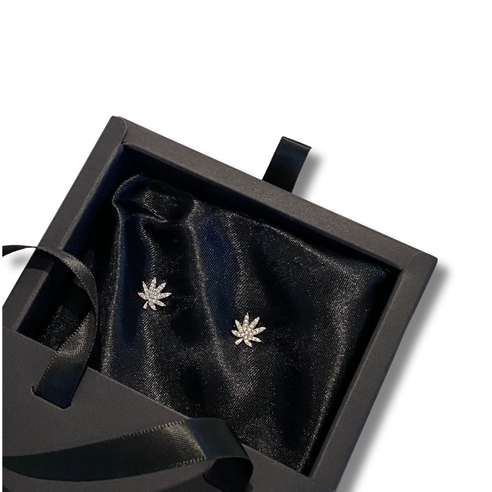 SILVER CANNABIS LEAF EARRING The Kush Girls