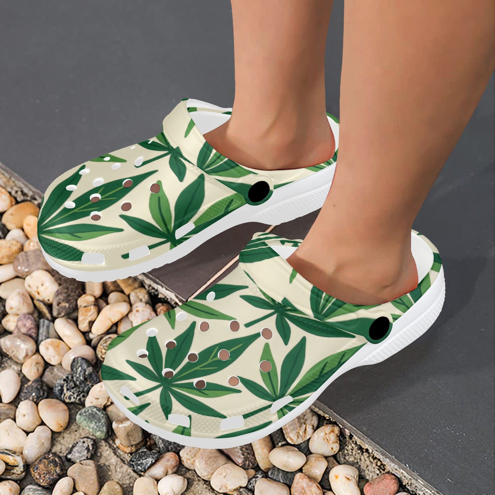 Grass Clogs - Unisex