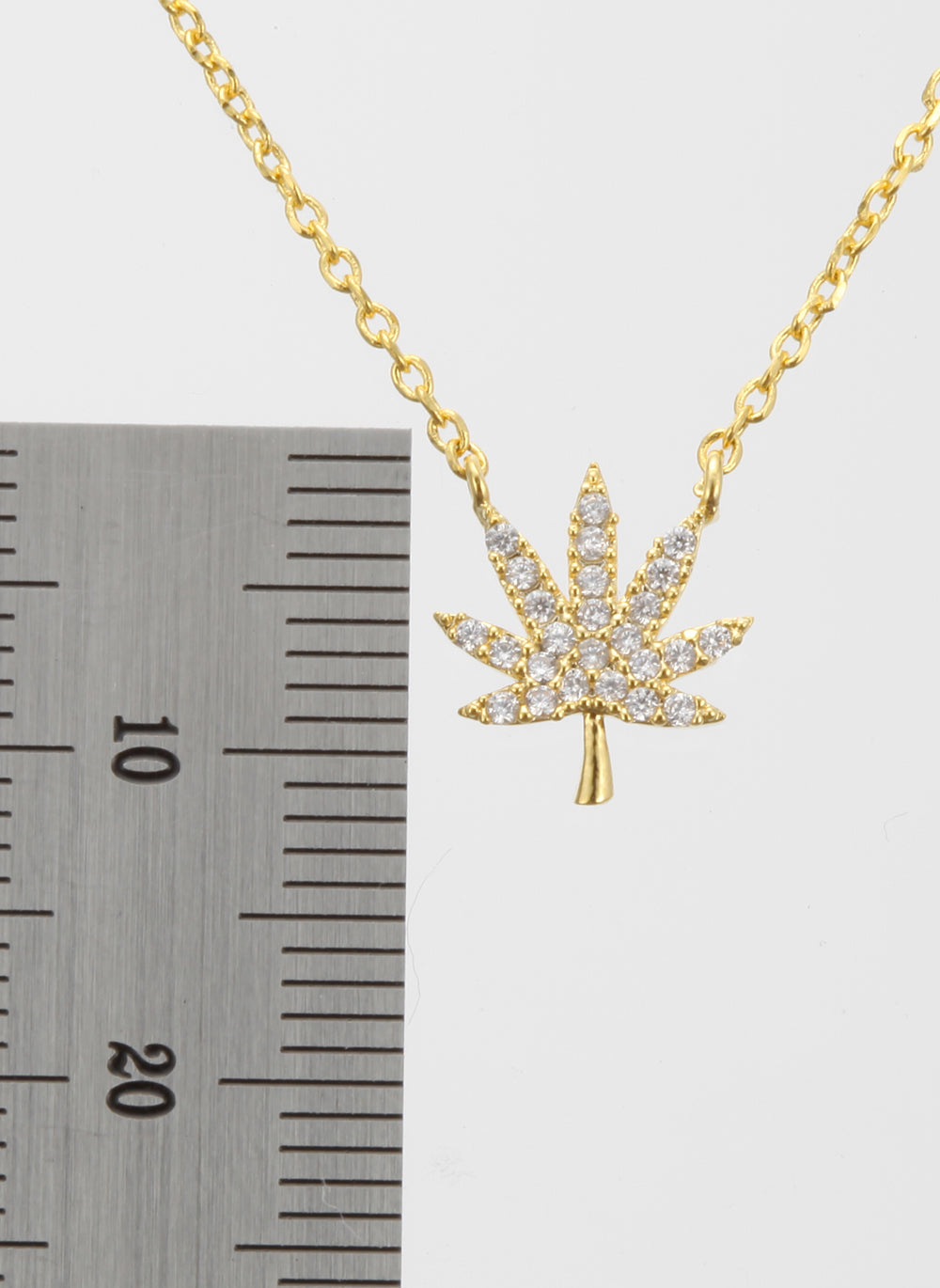 SILVER CANNABIS LEAF NECKLACE The Kush Girls
