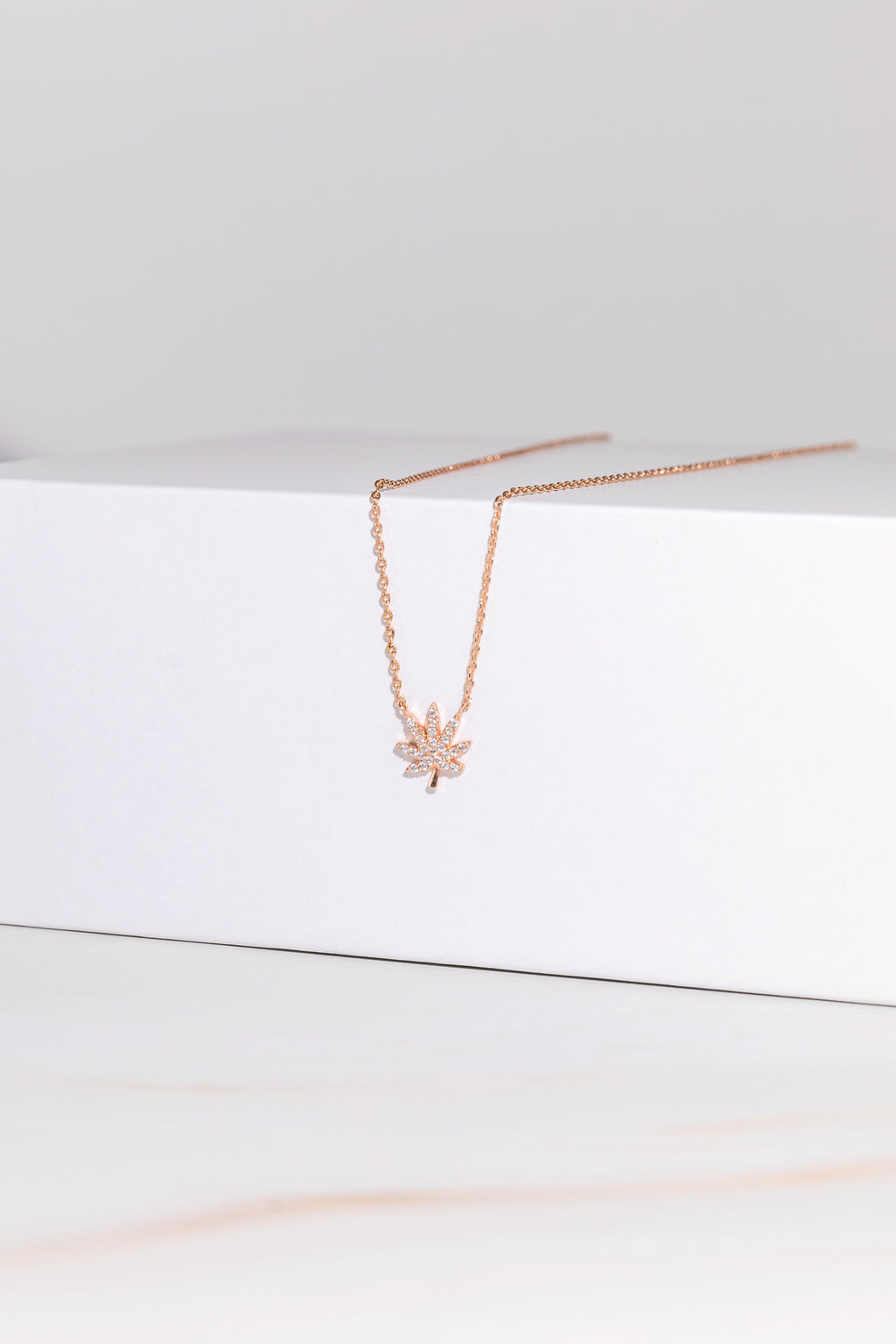 ROSE GOLD LEAF NECKLACE The Kush Girls