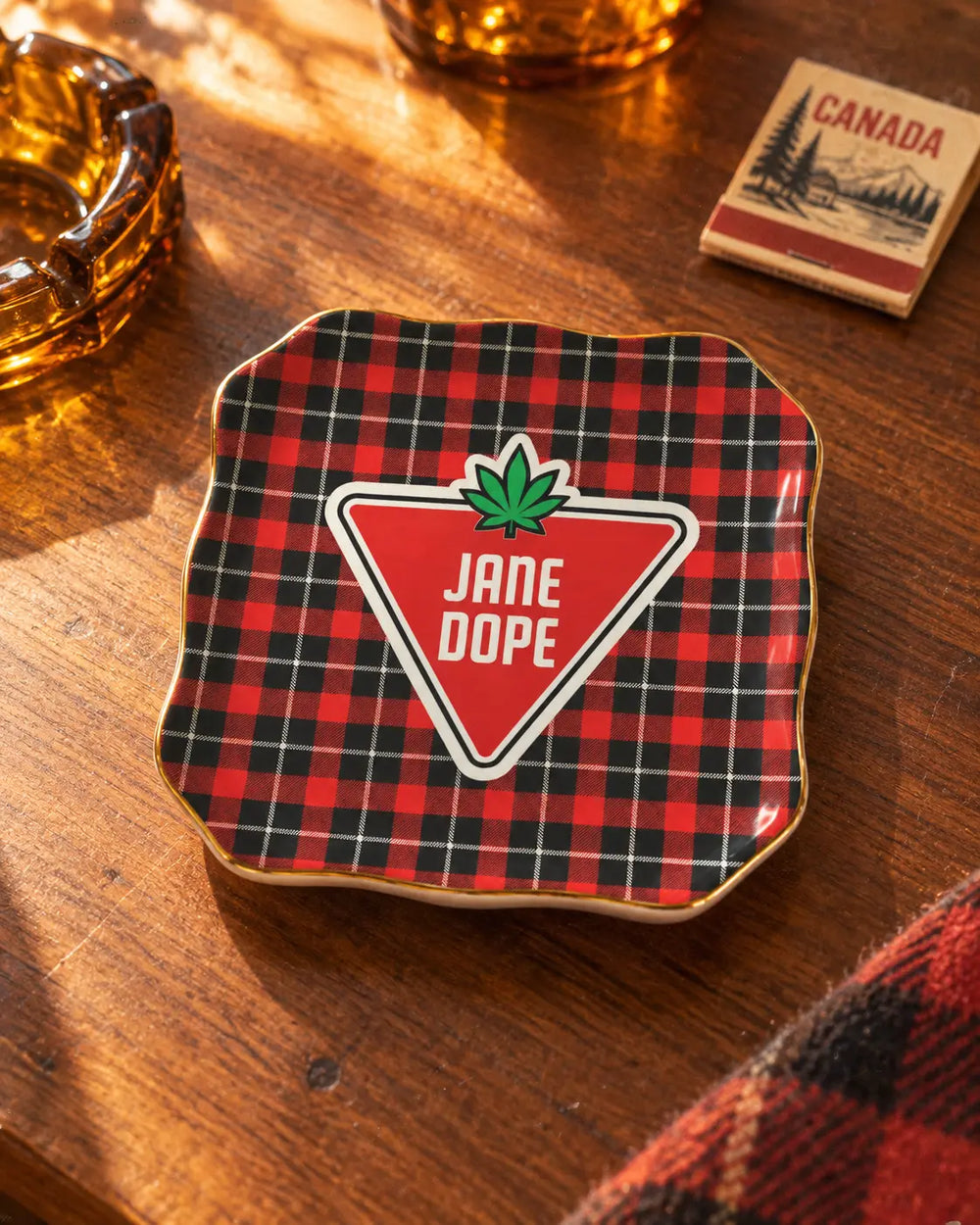 Canadian Dope Rolling Dish