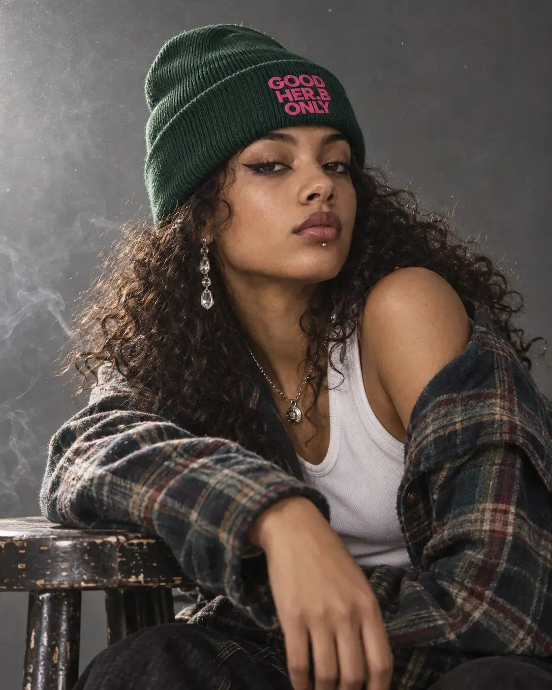 Embroidered Knit Beanie Yoycol