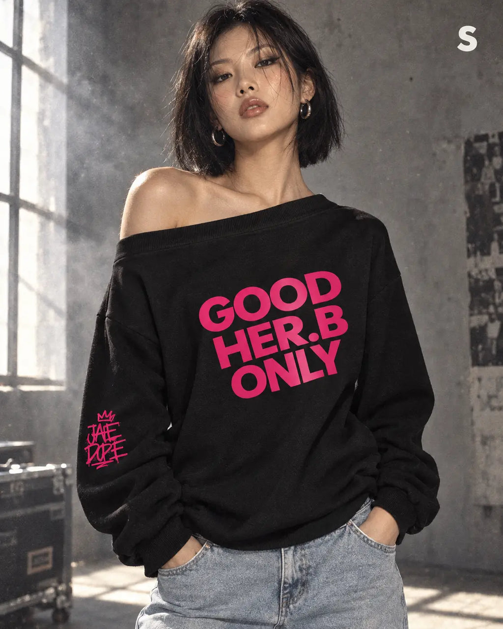 GOOD HER.B ONLY off-shoulder micro-fleece sweatshirt in black, size S