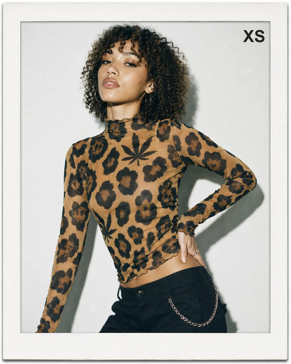 Top de malla con estampado de leopardo