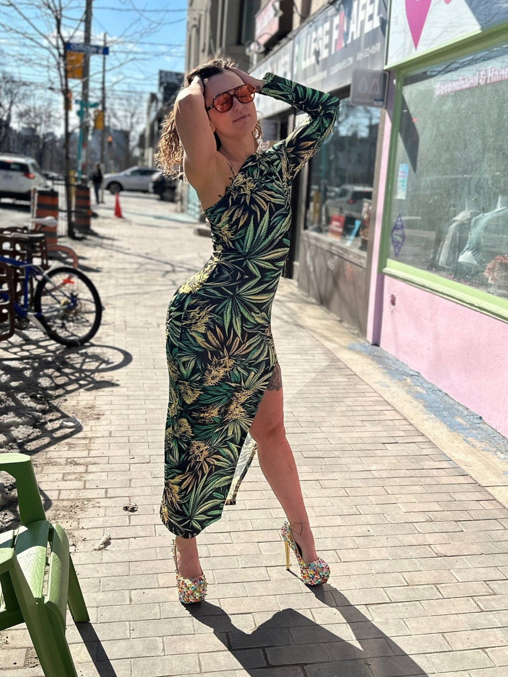 Bud print one-shoulder slit maxi dress, side view showing slit detail