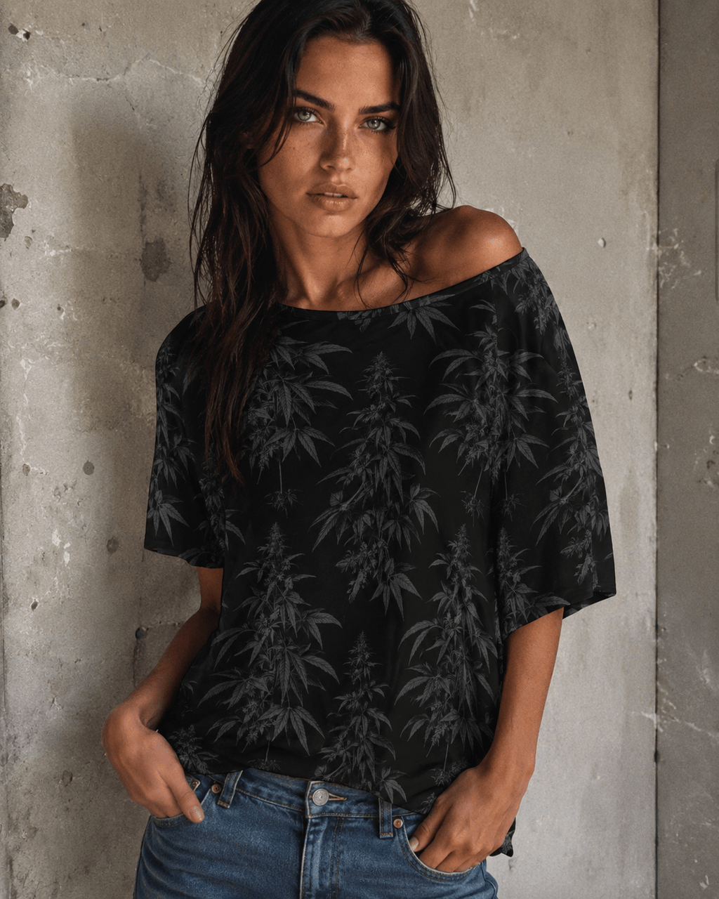 Black spider web print boat neck half-sleeve t-shirt, back view