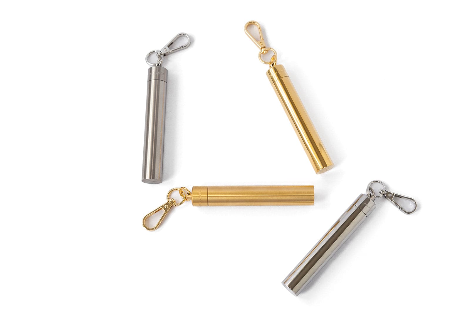 Doob tube keychain, clip detail close-up
