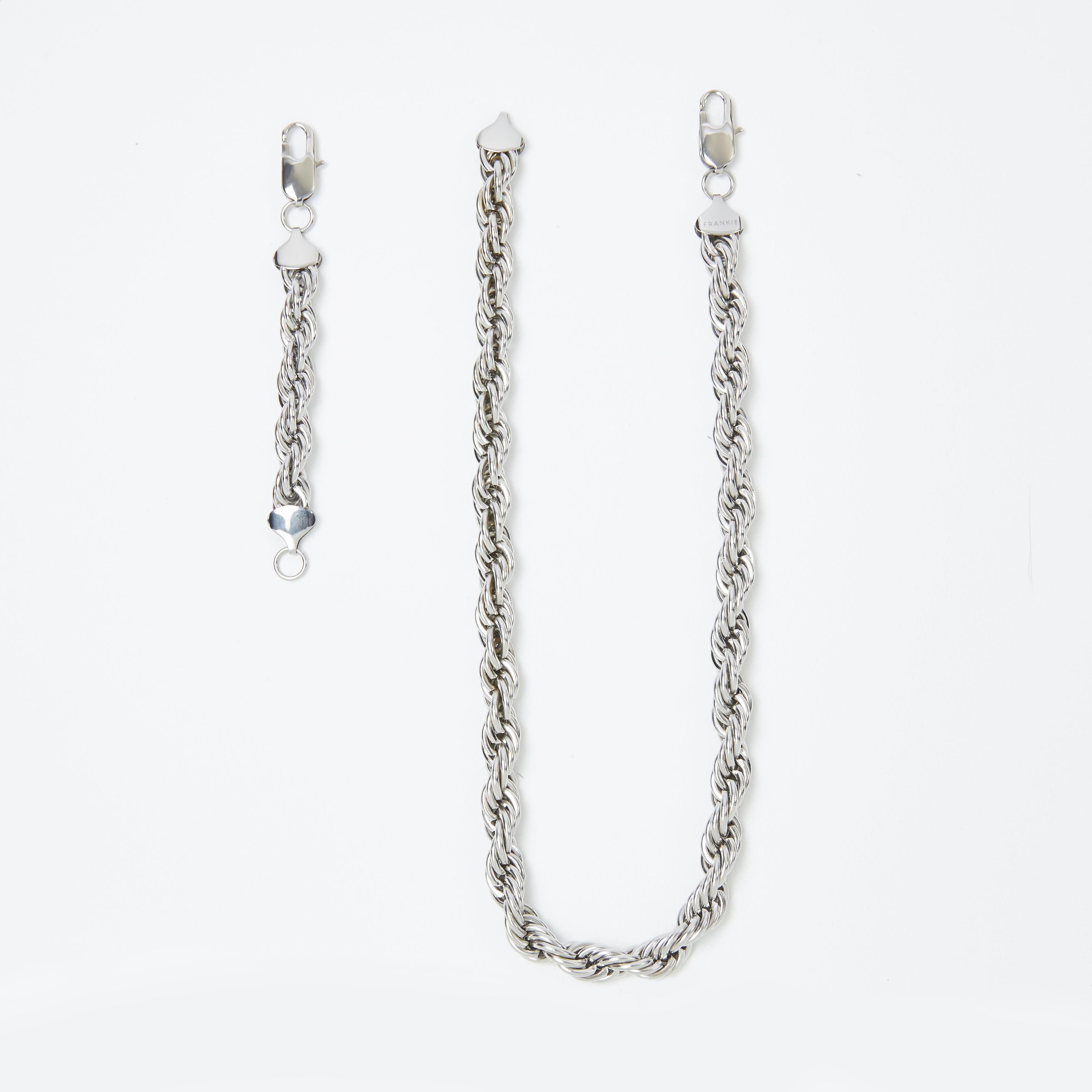 MARY'S CHAIN necklace