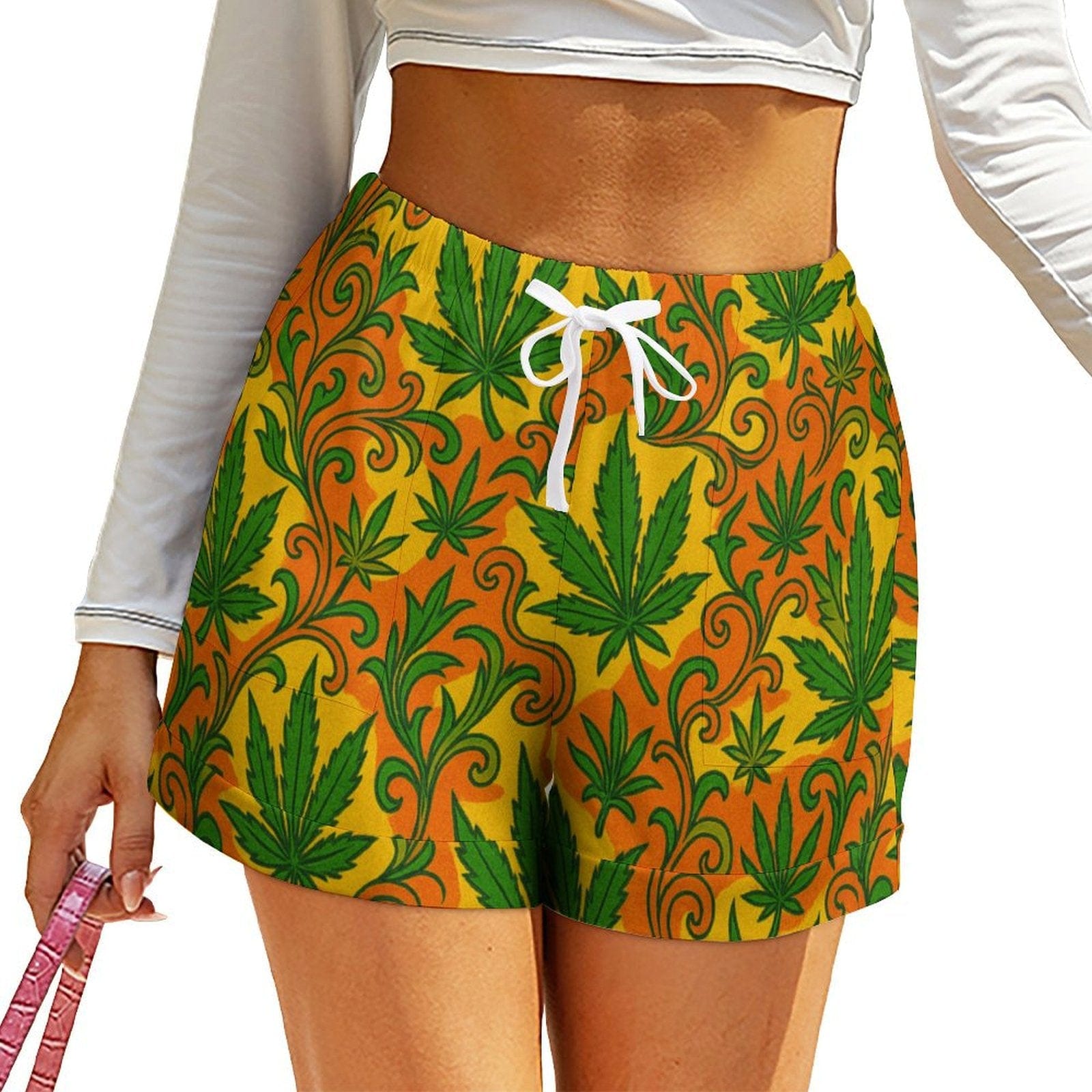 Groovy Shorts white