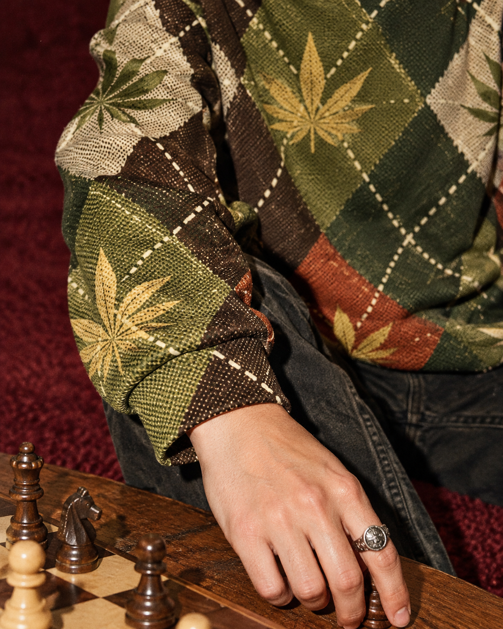 Argyle crewneck printed sleeve and banded cuff close-up