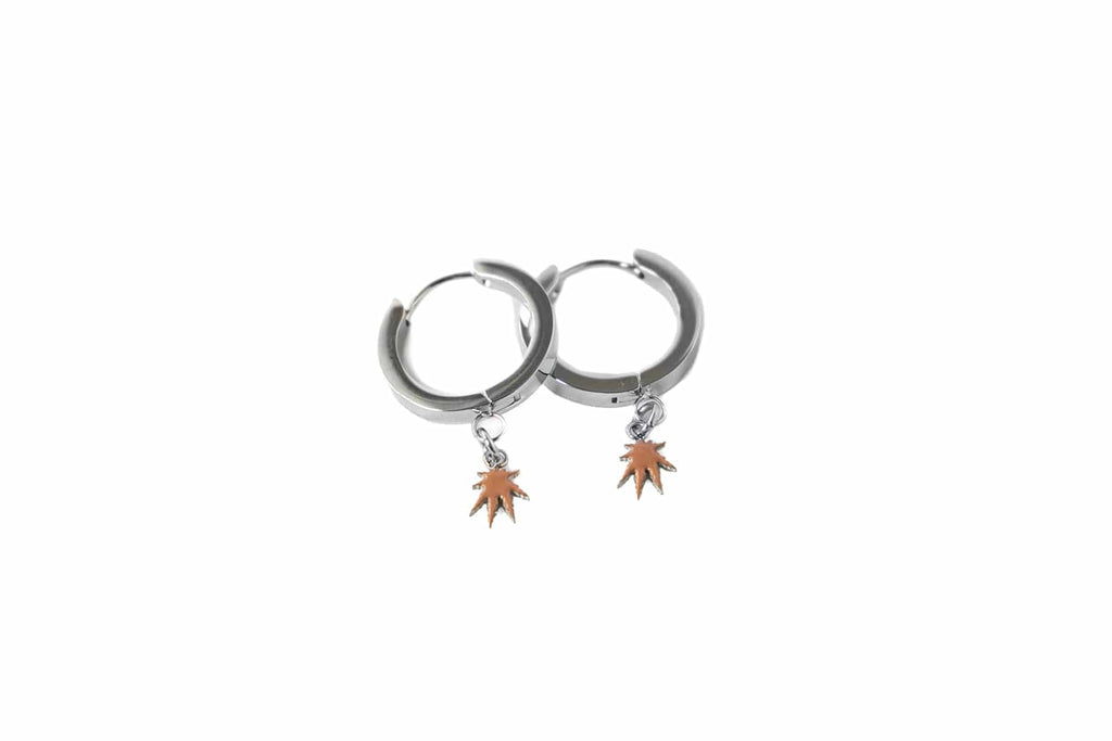 LEAF CHARM HOOPS Rhodium (Silver)